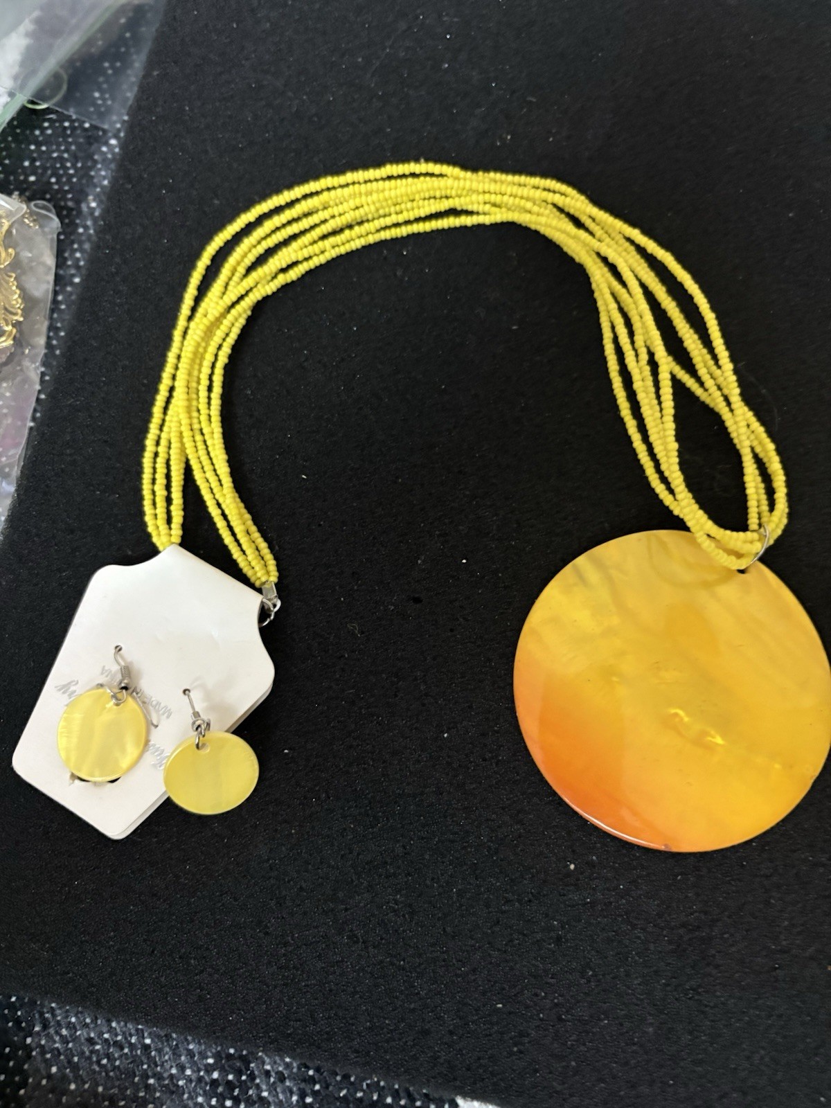 Beautiful Yellow Beaded Chain With Yellow Pendant Shell