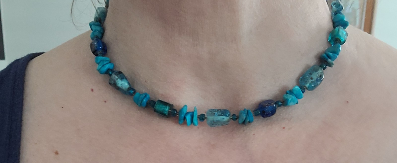 Blue Glass Chip Beaded Choker Necklace Adjustable Bohemian Less Than 12 in