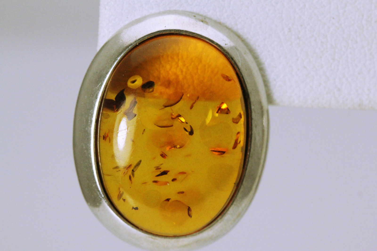 Beautiful 925 Sterling Silver Oval Amber Post Earrings 7.3 Grams (EAR4543)