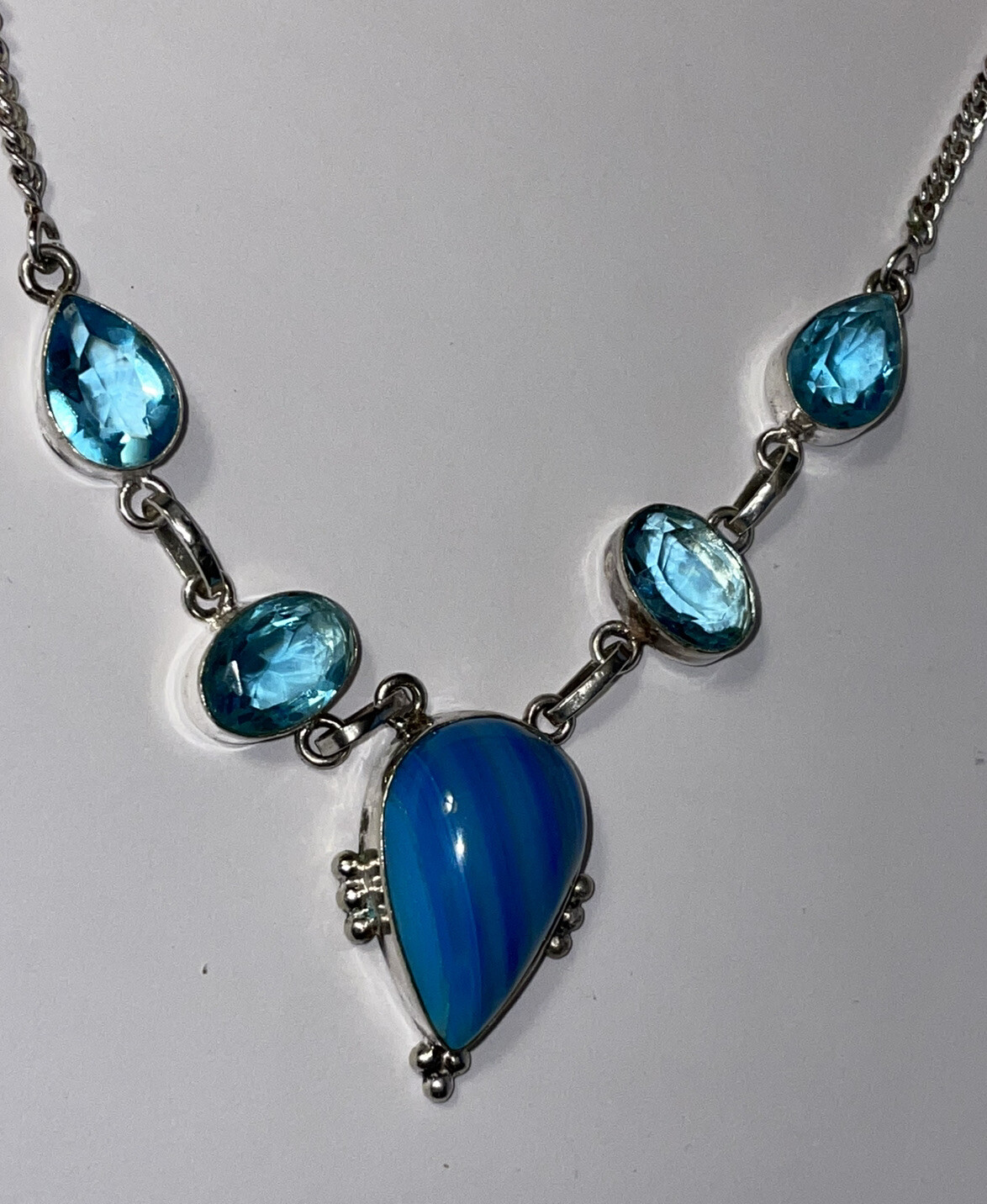 STERLING SILVER 925 NECKLACE 17″ Teardrop Blue gems 27 grams