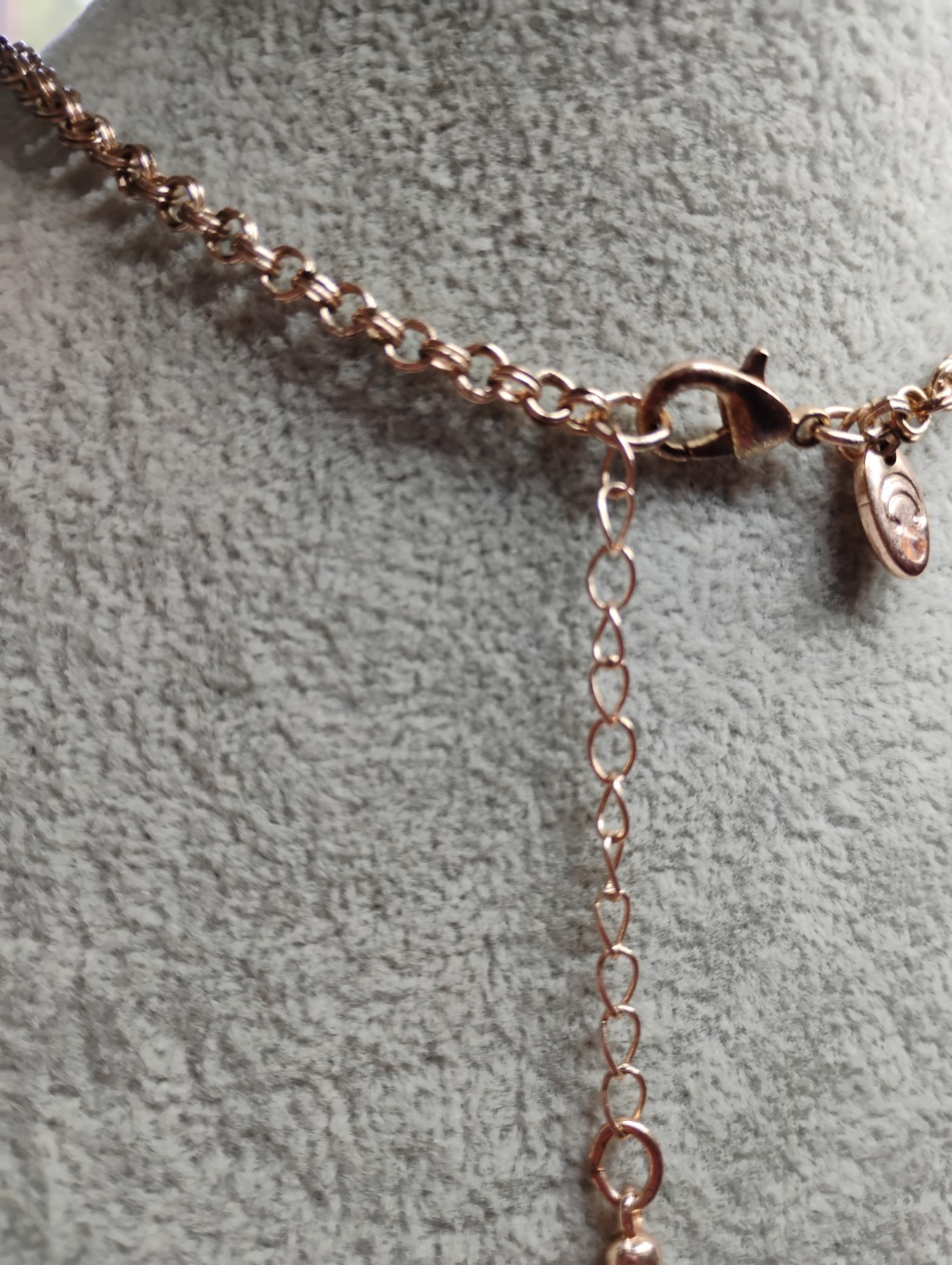 Rose Gold Charming Charlie Necklace pre-owned