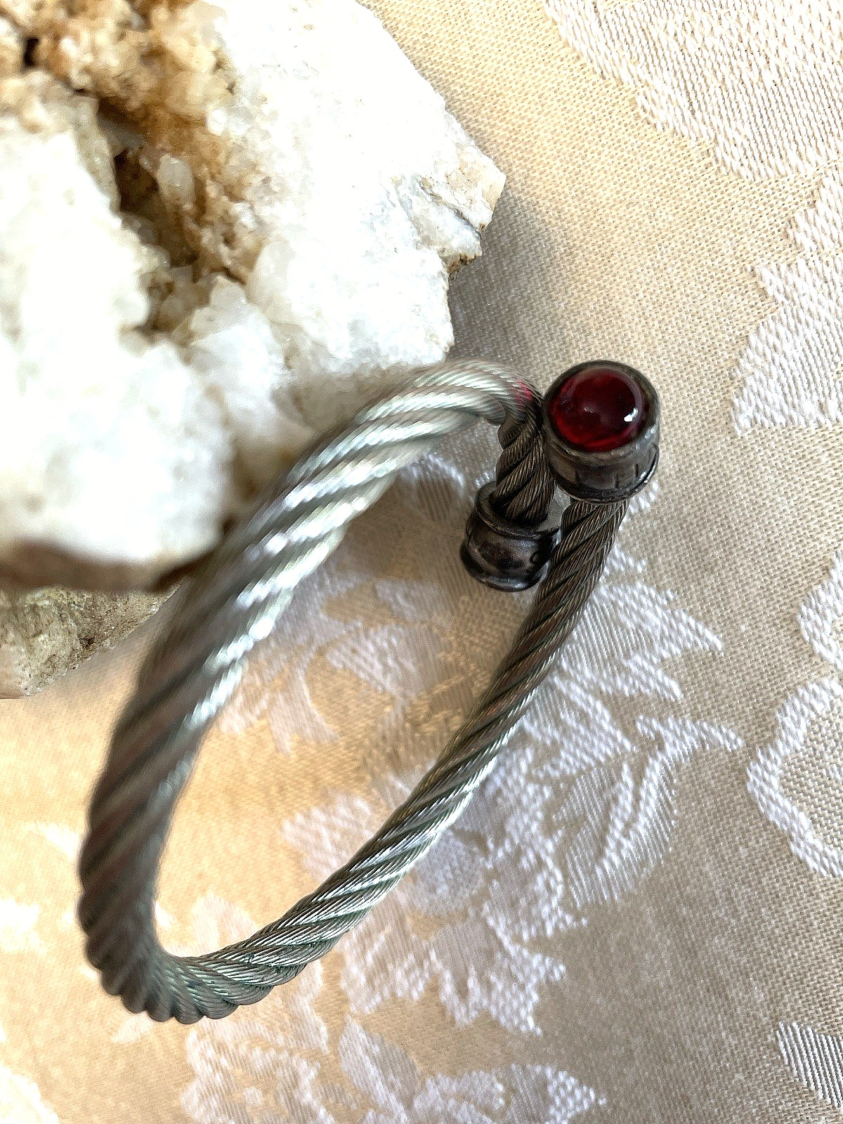 Wraparound Cuff Bracelet Red Cabochons Mogul Twisted Cable Happiness Vtg Estate