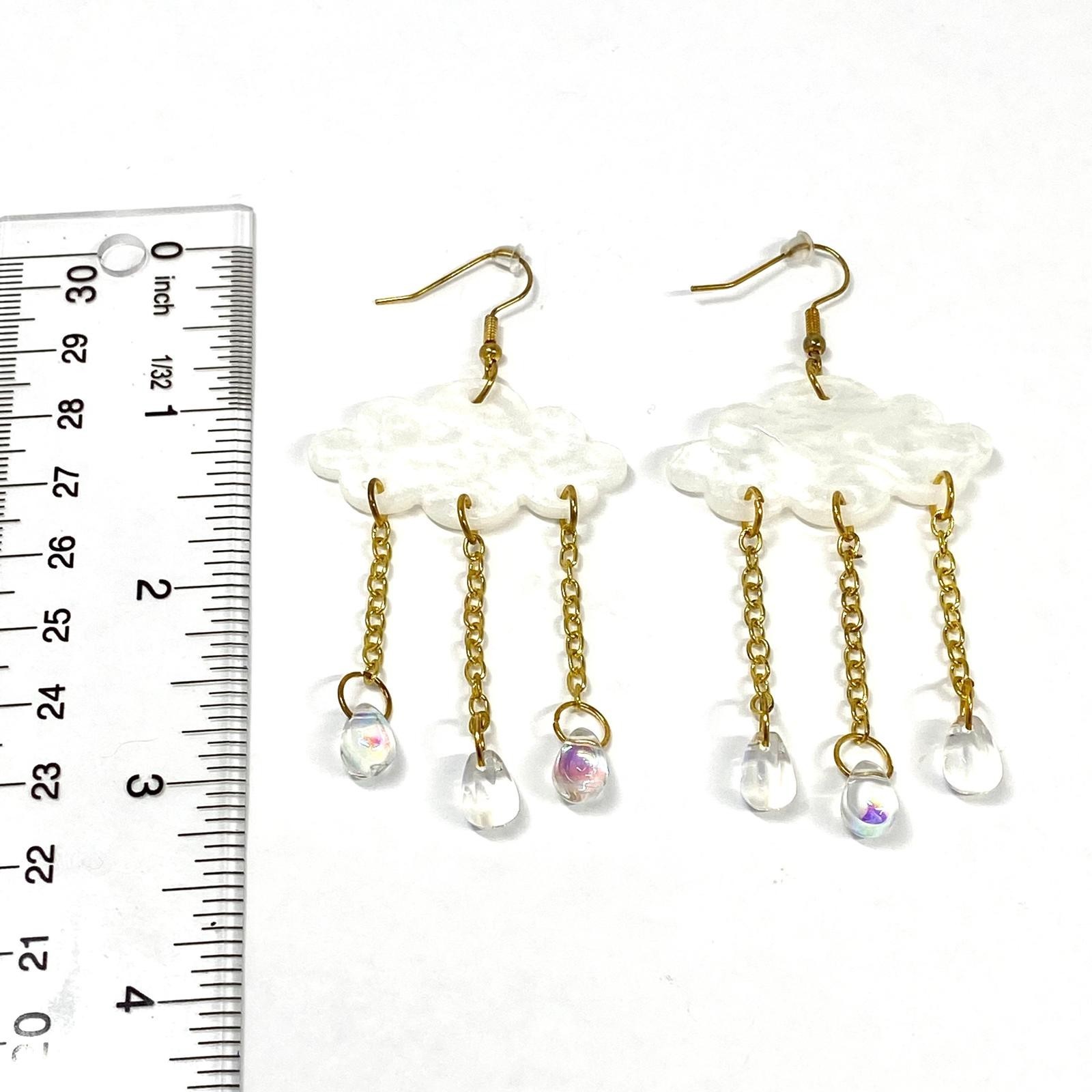 Dainty Acrylic Rain Cloud Dangle Glass Bead Rain Drop Gold Tone Earrings Holiday