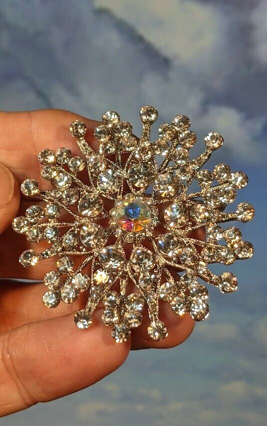 Vintage Brilliant Cut AB / Clear Rhinestones Alloy Brooch, in Gift Box. 52mm