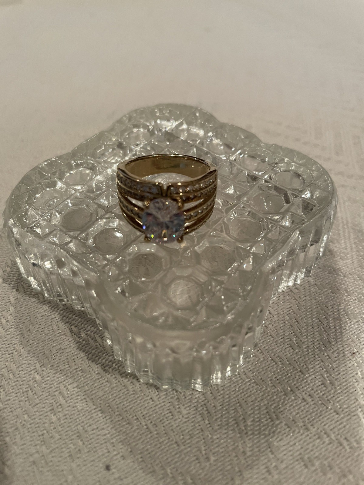 CZ Sterling Silver 925 Band Ring Oval Center Stone Vietnam 1/2” Wide Sz 7