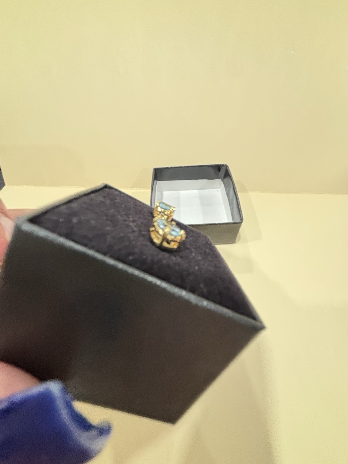 Beautiful Woman’s 18k yellow gold over Sterling Silver Blue Topaz round studs