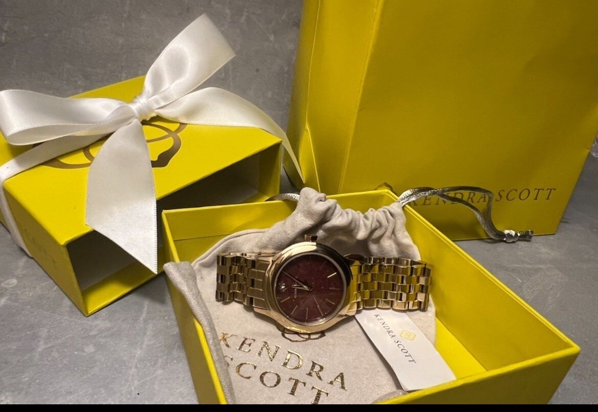 Kendra Scott Alex Gold Tone Stainless Steel 35mm Watch in Burgundy New