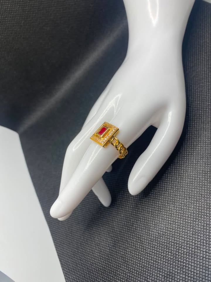 Vintage Gold Ruby Ring Square Statement Band Red Stone Cubic Zirconia Size 10