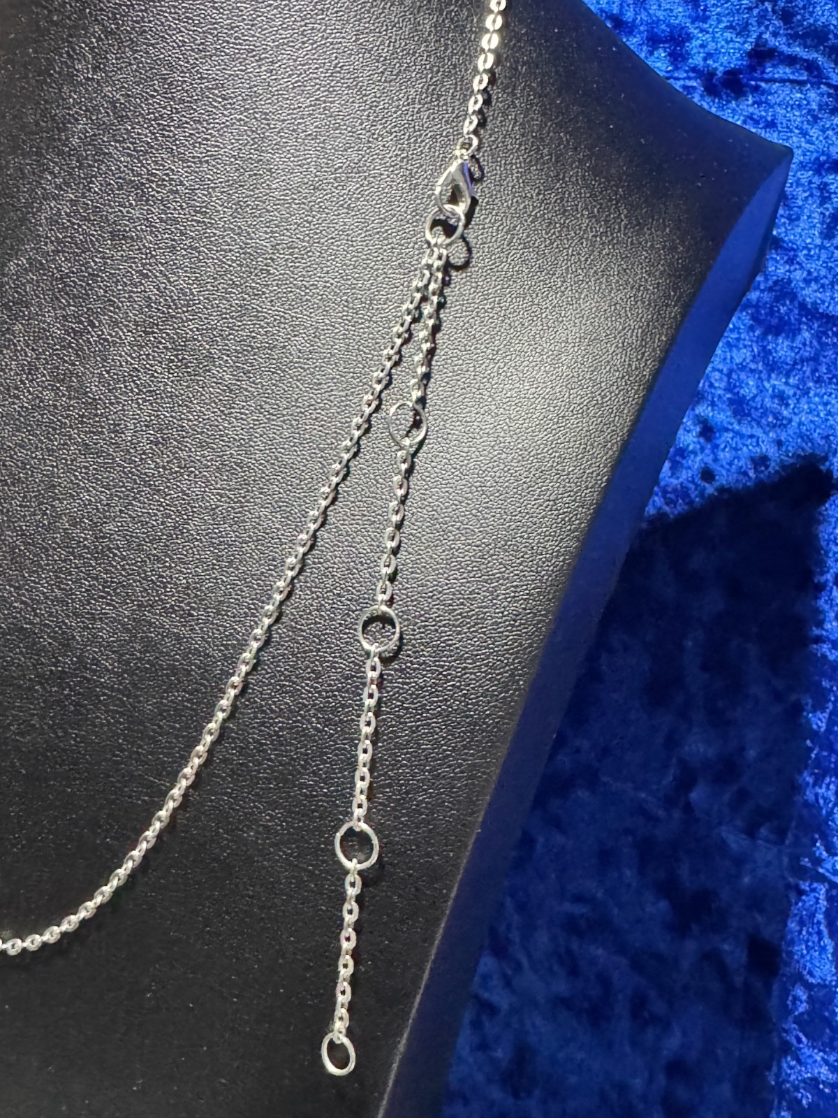 Clam Shell Pendent Necklace Platinum Plated CHAIN Silver Plated 20″ + 4″ Adjust