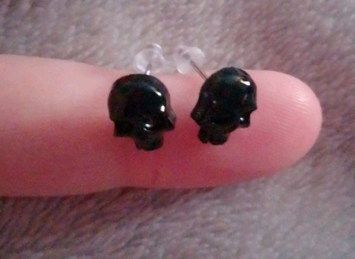 Handmade Mini Black Skull Stud Earrings Gift Gothic Punk Skeleton Fun Halloween
