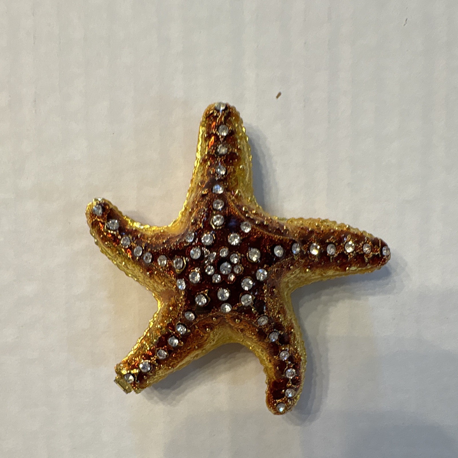 Gold Tone Brown Enamel Double Starfish Rhinestone Pavé Sea Life Brooch Pin