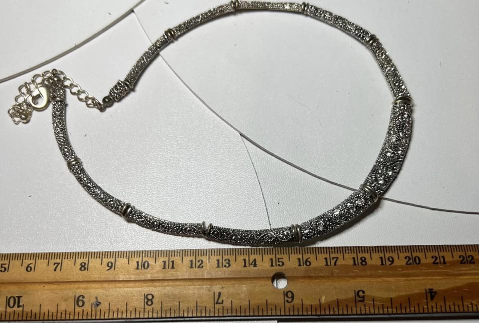 Premier Designs Silver Tone Adjustable Necklace in Perfect Condition