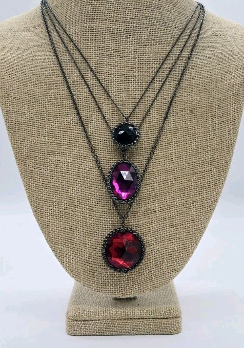 Red Pink Black Crystal Rhinestone Layered Necklace Gunmetal 19 in