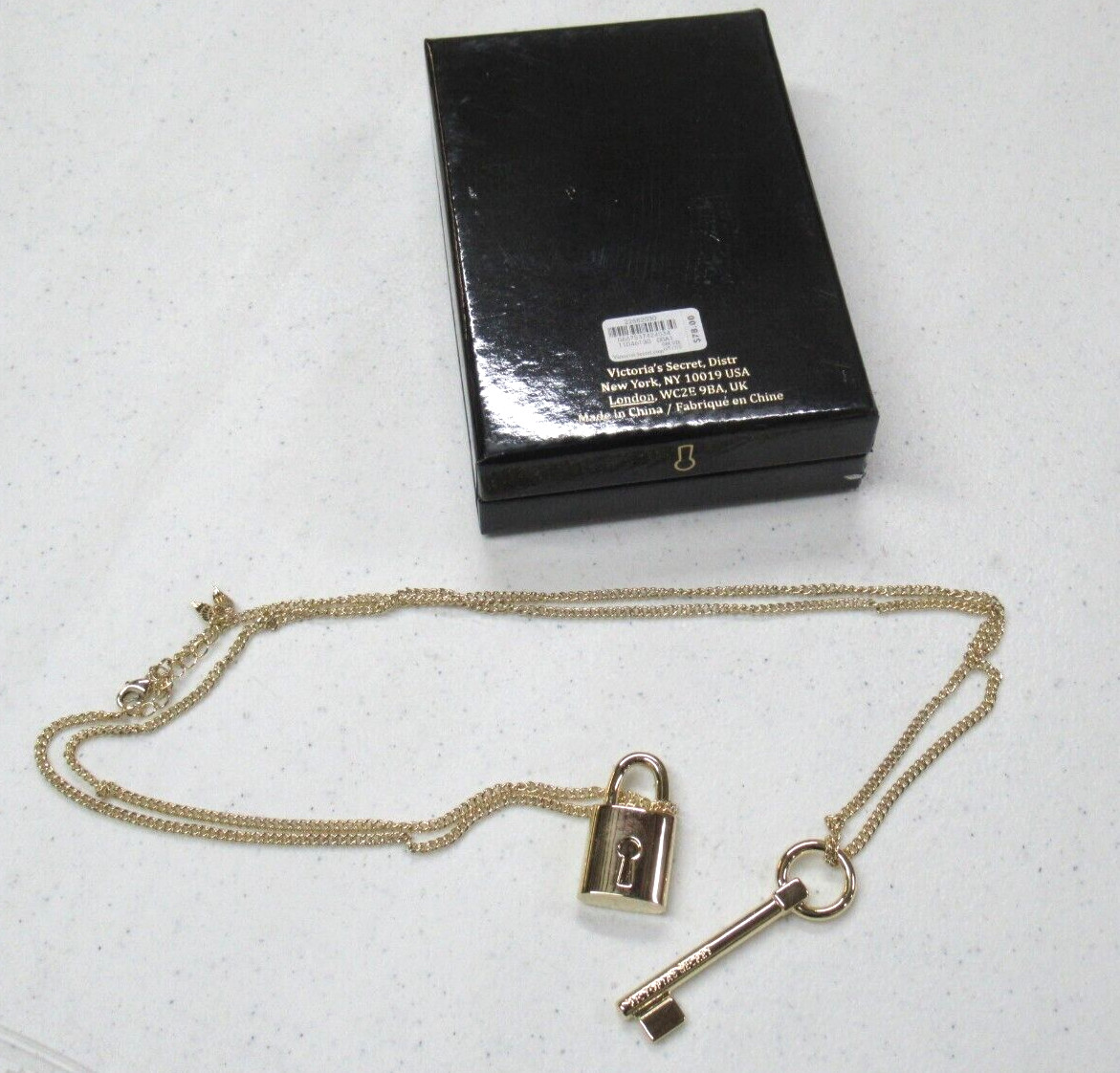 Victoria’s Secret Limited Edition “Scandalous” Lock and Key Necklace – $78