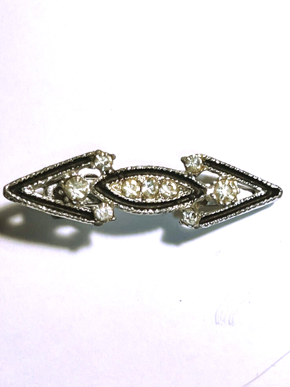 LOVELY VINTAGE RHINESTONE ONYX ART DECP HAIR CLIP 2-1/8″ IN GREAT CONDITION