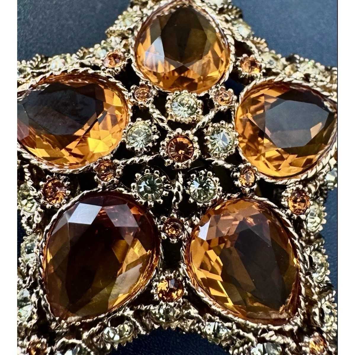 KJL Kenneth Jay Lane Star Brooch Citrine Topaz Rhinestone Gold Tone Pin