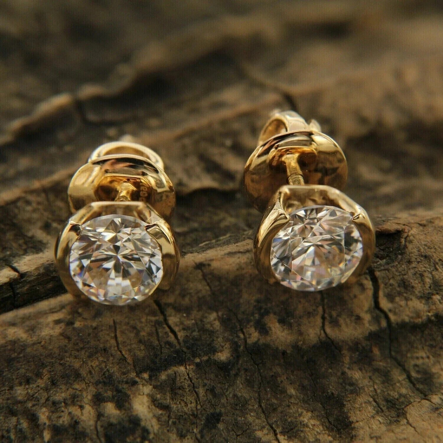 14K Yellow Gold Plated 2Ct Round Cut Simulated Diamond Solitaire Stud Earrings