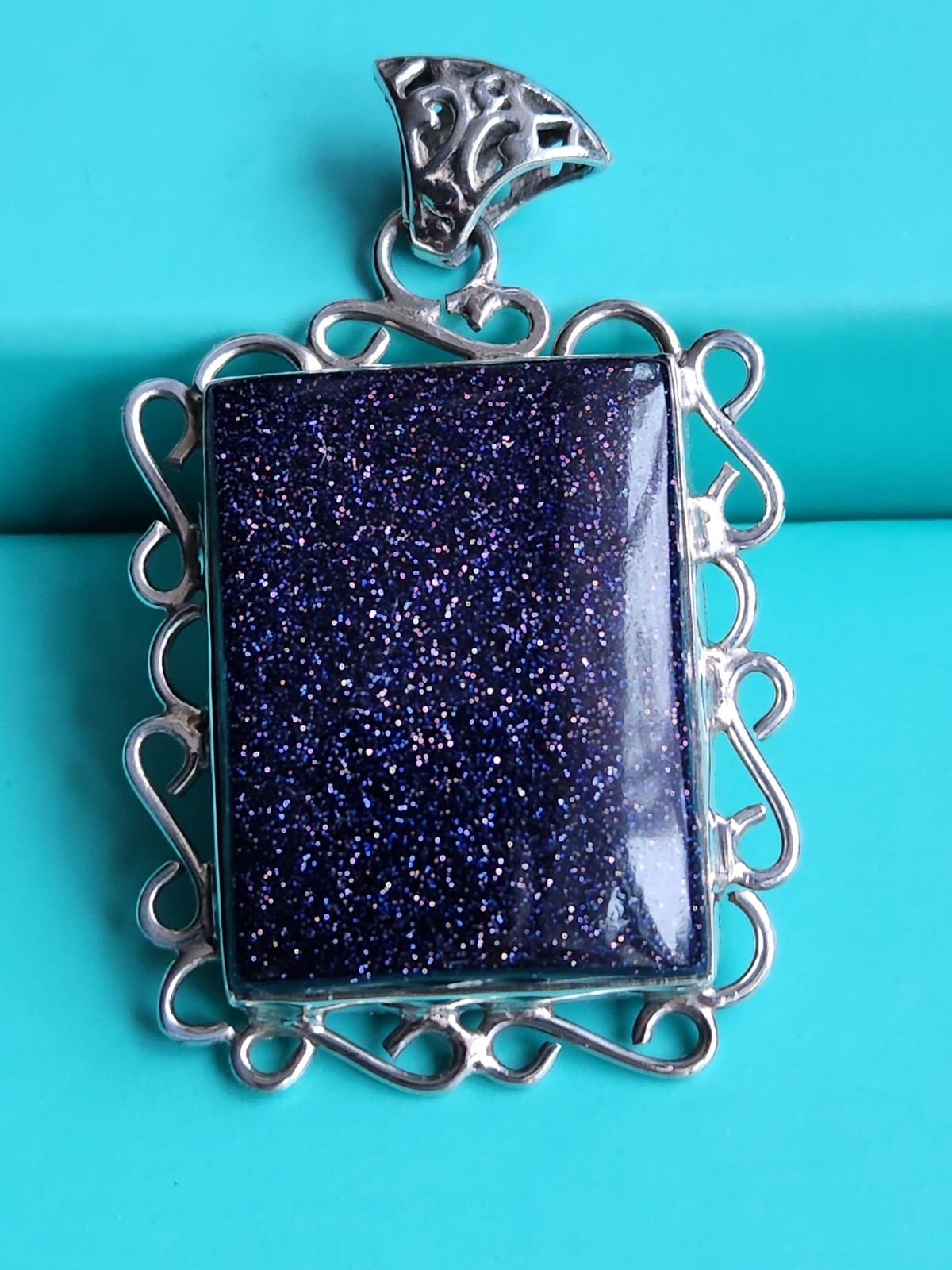 BLUE GOLDSTONE .925 STERLING SILVER PENDANT, 17 GRAMS
