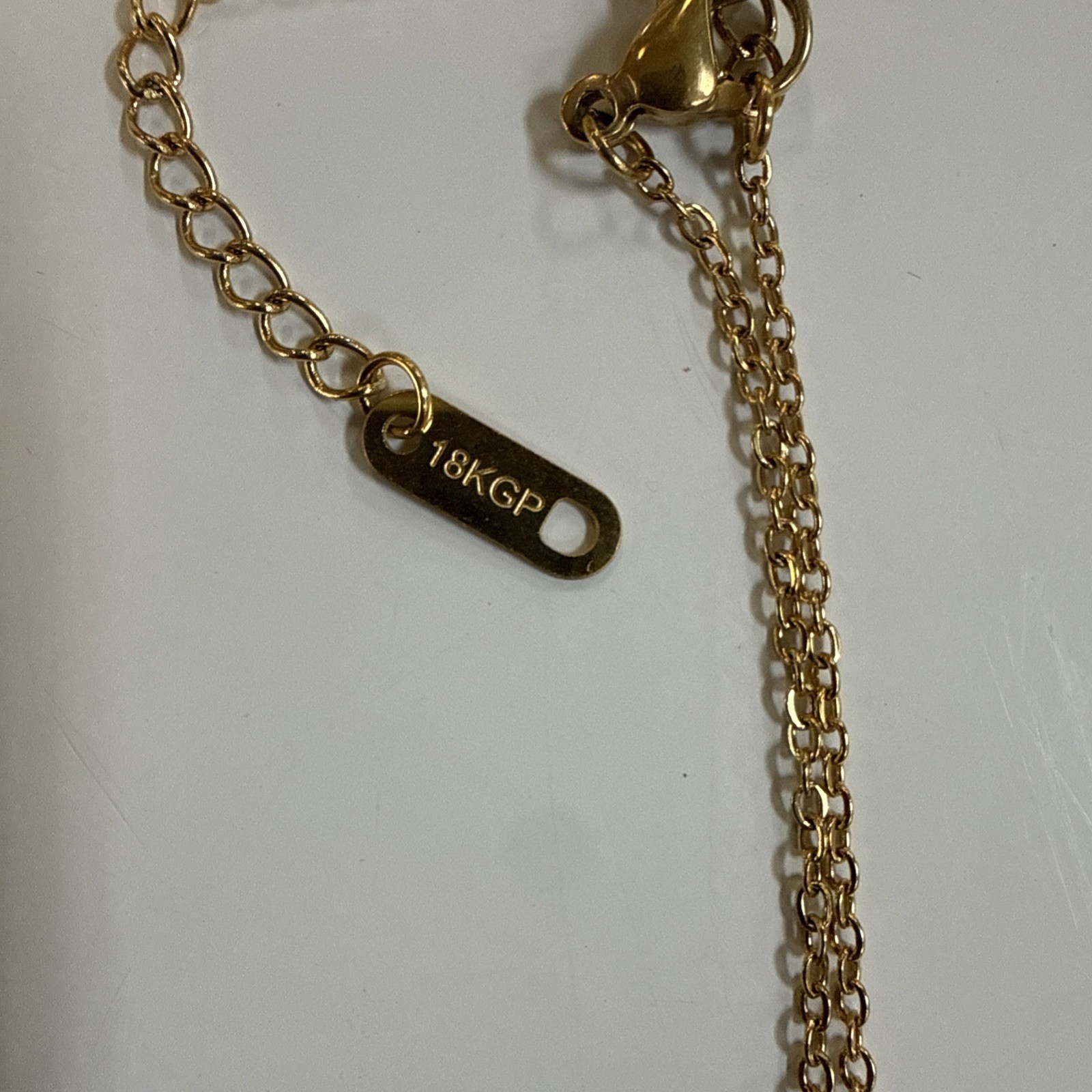Gold Tone Flower Pendant Box Necklace 18kGP