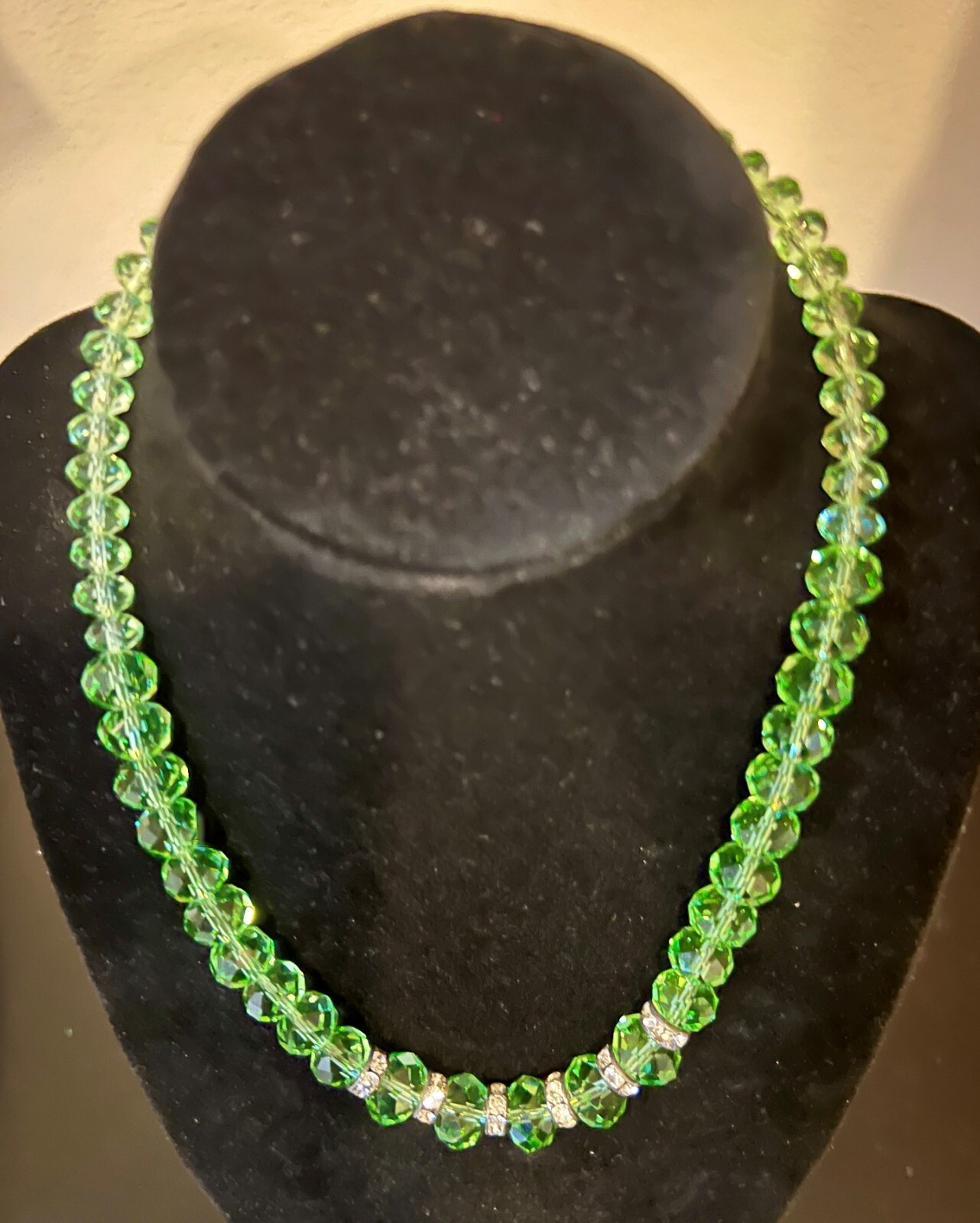 2028 Green Faceted Glass Crystal Necklace With Rhinestone Accent 15″ + 3″ NEW