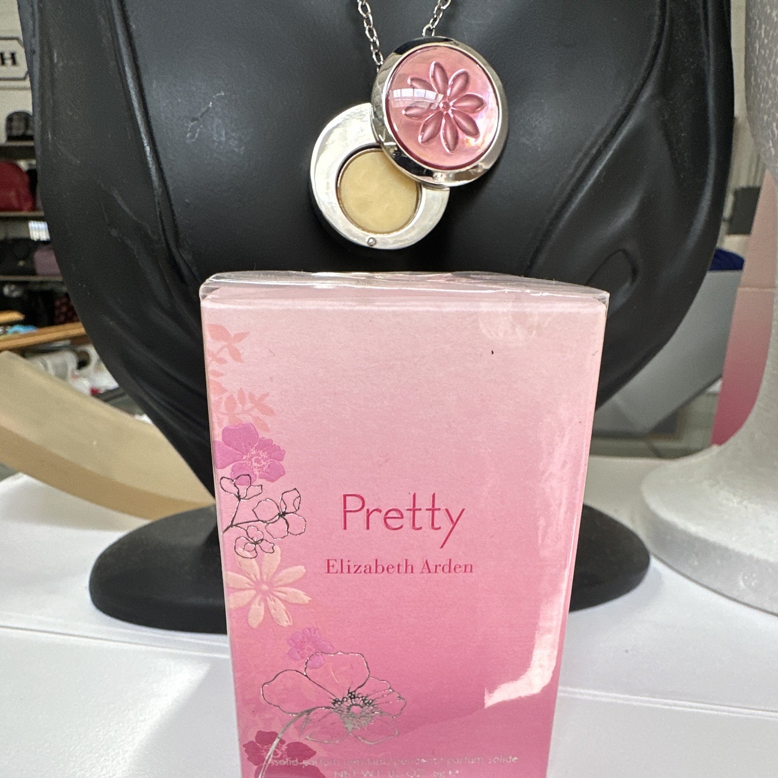 Silver Tone Round Link Chain Necklace Round Pink Flower Locket Pendant perfume