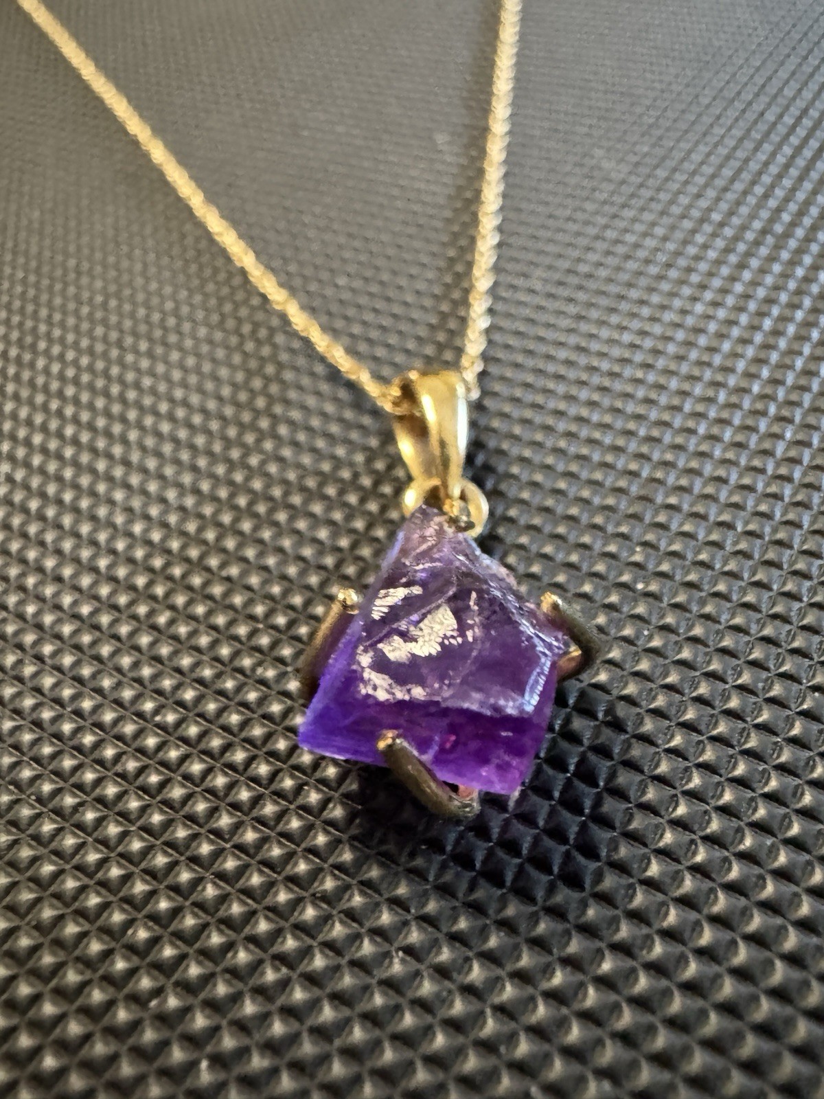 14K Gold Necklace With Genuine Uncut Amethyst Embedded Into Pendant. 18 In, New