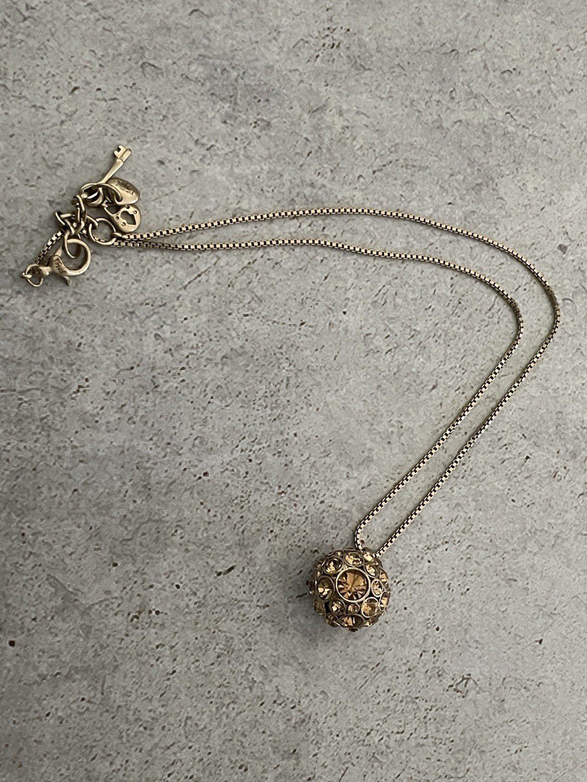 Fossil Rhinestone Ball Pendant Necklace Champagne Crystal Box Chain 19″