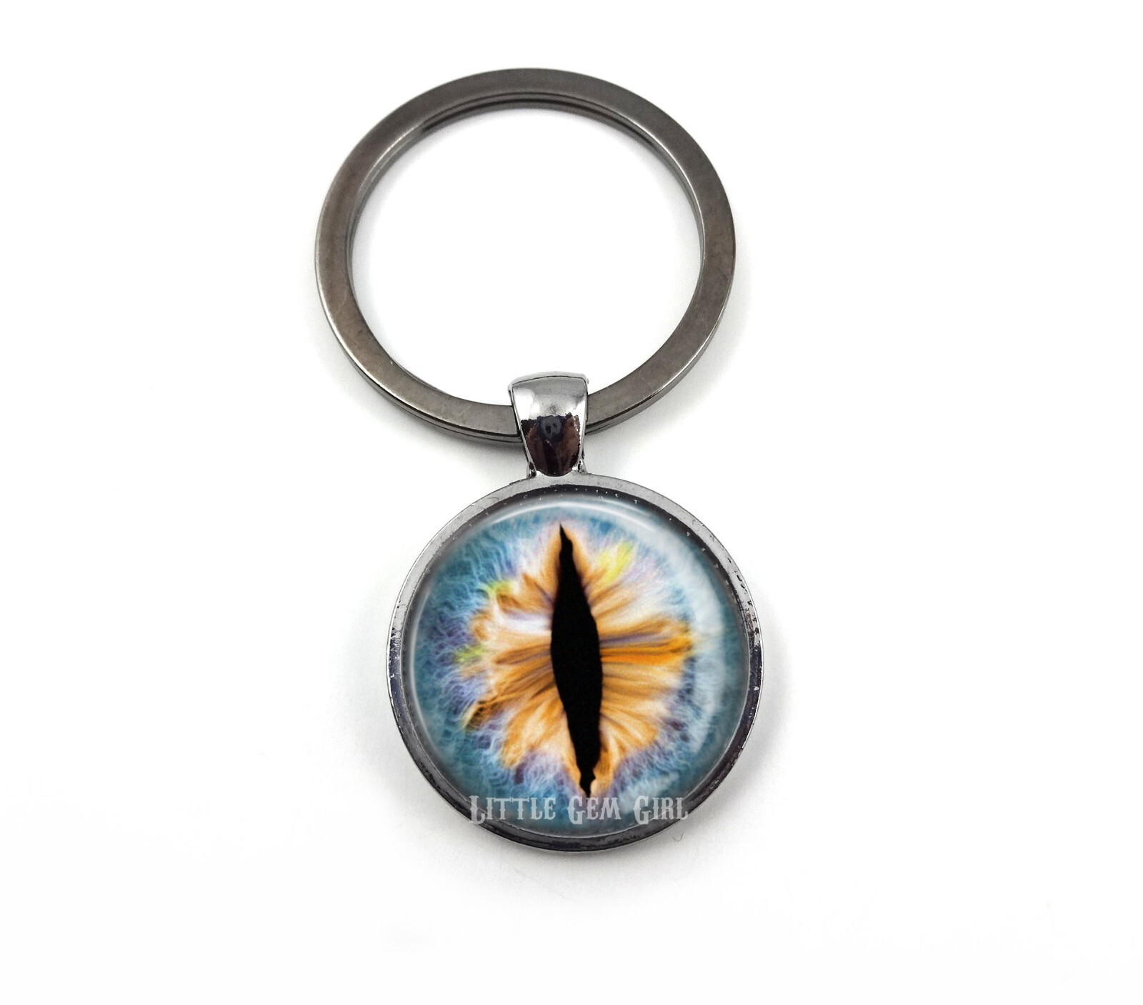 Glowing Cat Dragon Eyeball Necklace – Custom Colors Glow in the Dark Eye Jewelry