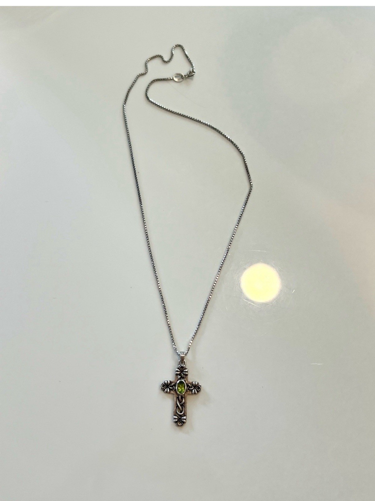 Vintage Sterling Silver 925 Cross Pendant Necklace with Green Stone