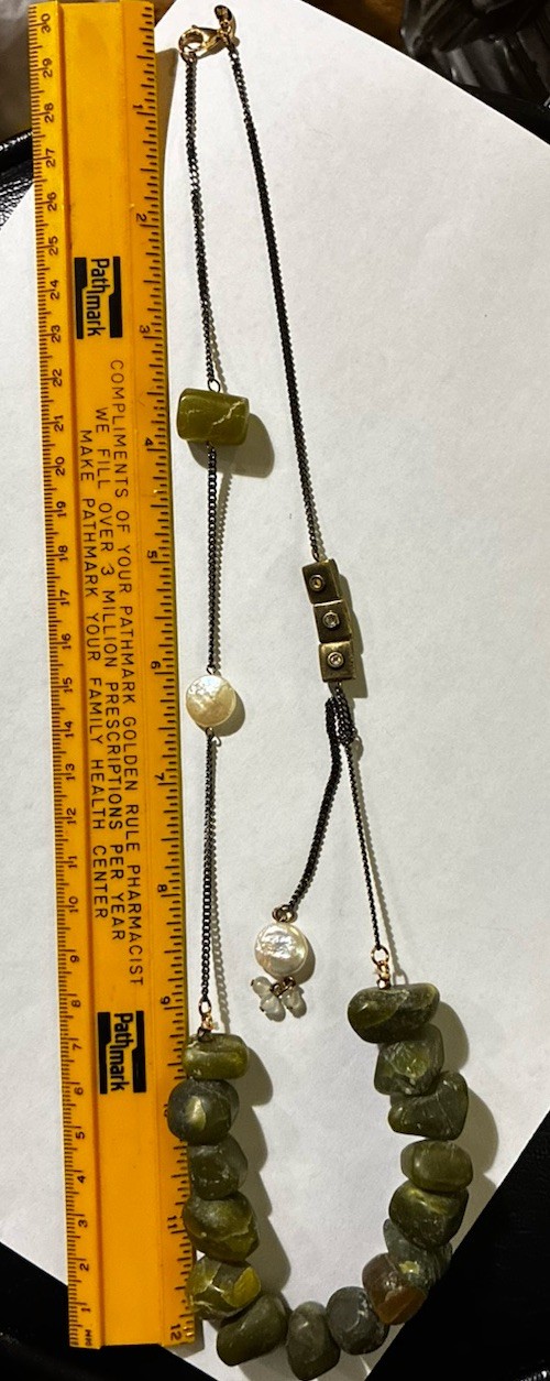 Lee Angel Signed Asymmetrical Green Stone Pearl Statement Necklace 84g