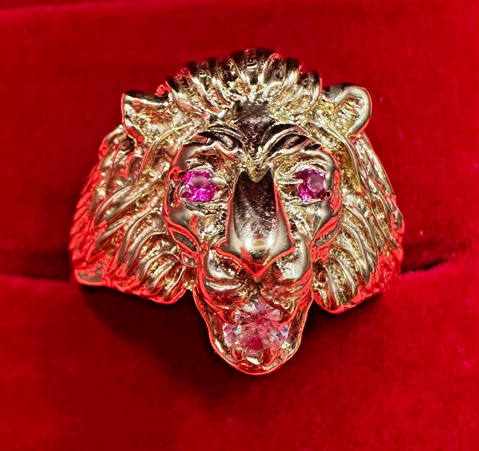 10K Yellow Gold Lion Head Ring