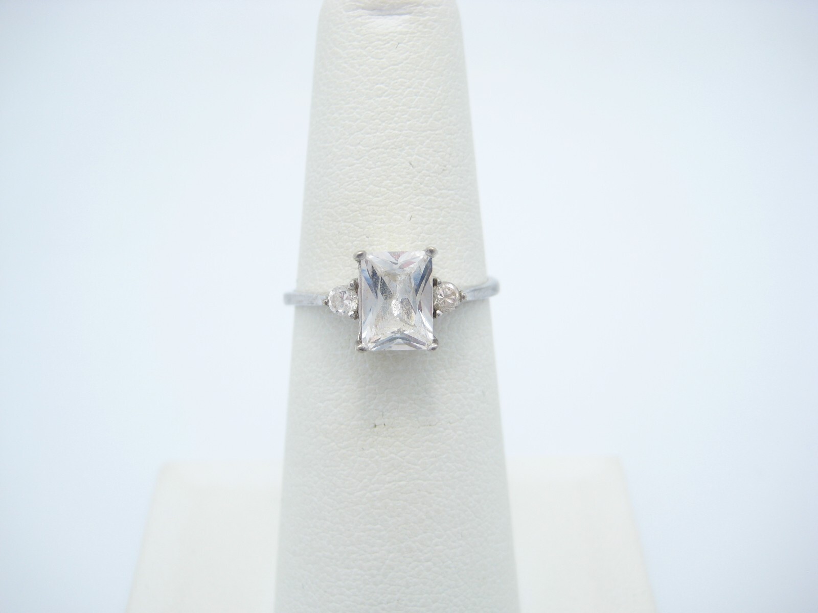 ATI Sterling Silver 6.8mm Rectangular Solitaire CZ Ring Size 6