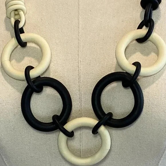 Modern Minimalist Artsy Unique Black & White Rubber Circular Necklace