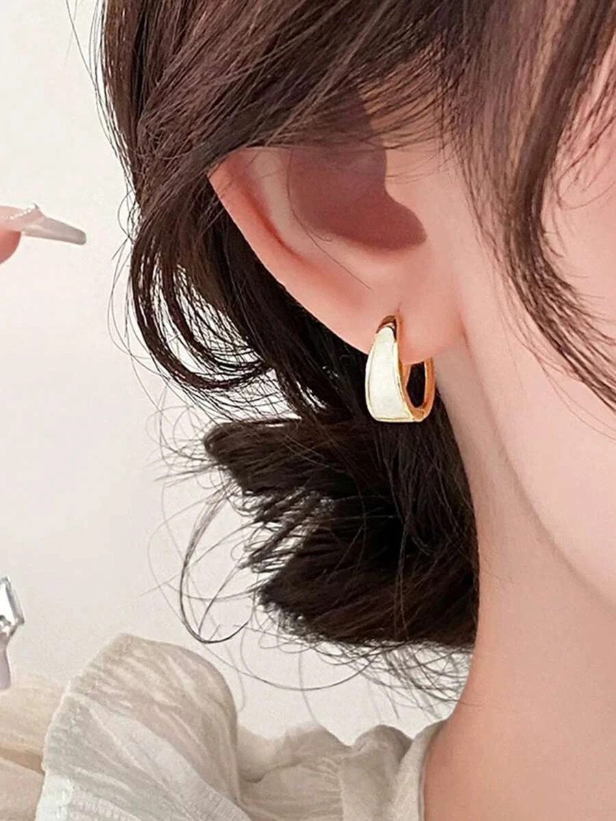 1 pair Minimalist Small Hoop Earrings Geometric Chic Women Daily Jewelry
