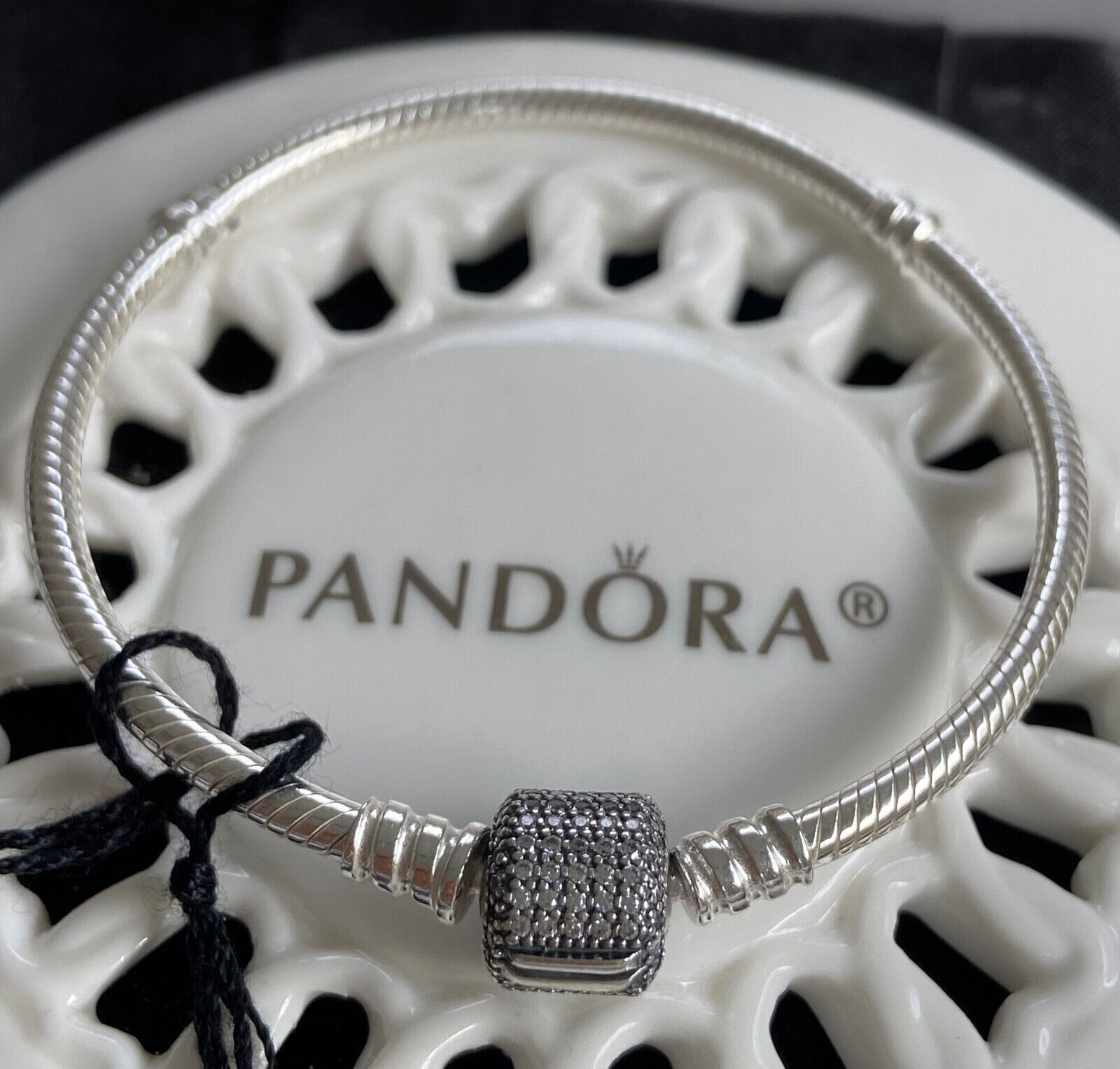 Authentic Pandora MOMENTS Sparkling Pave Clasp Bracelet #590723CZ