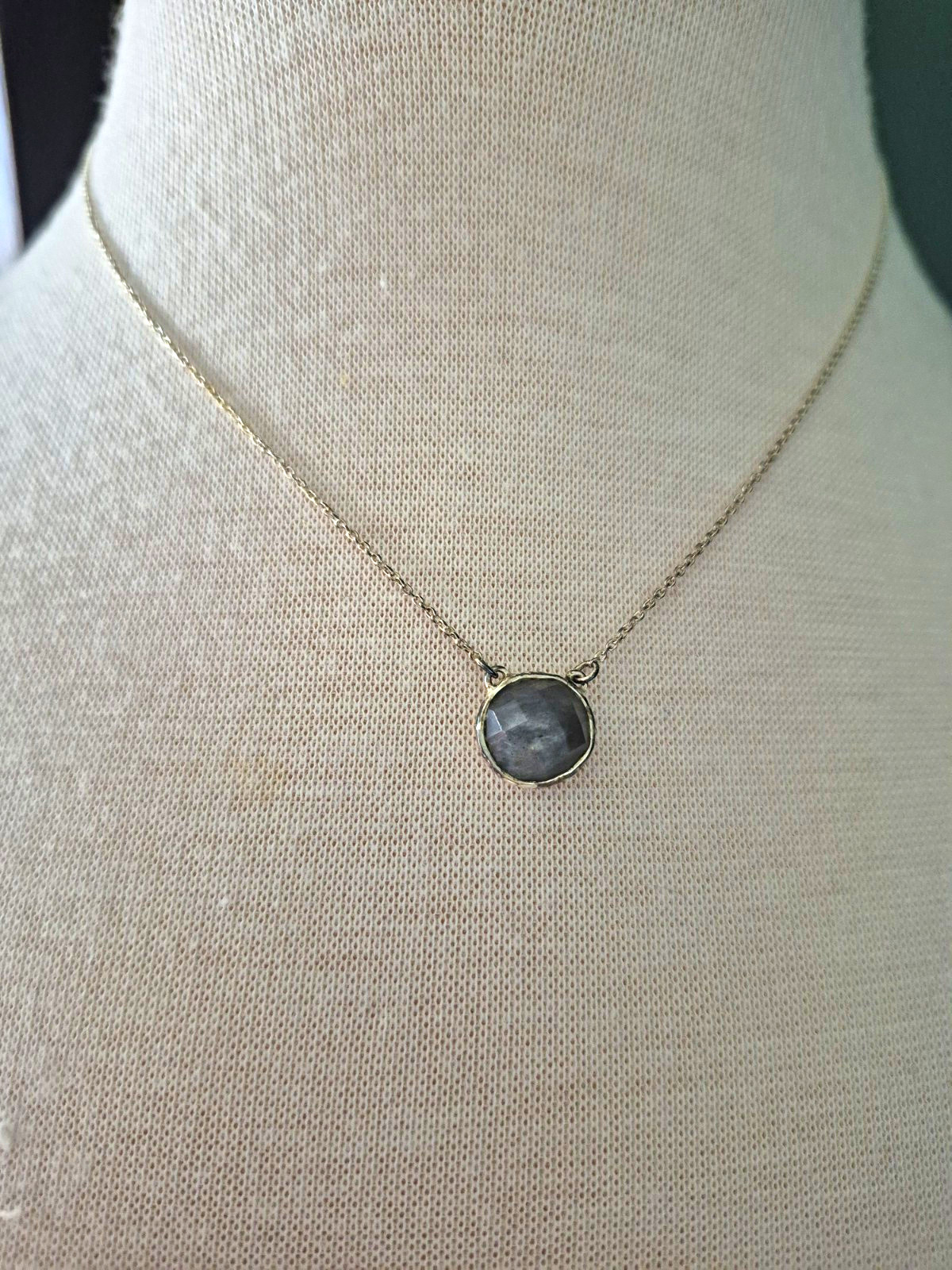 Silver Tone Metal Chain Necklace Round Gray Bezel Pendant Charm, Stella And Dot