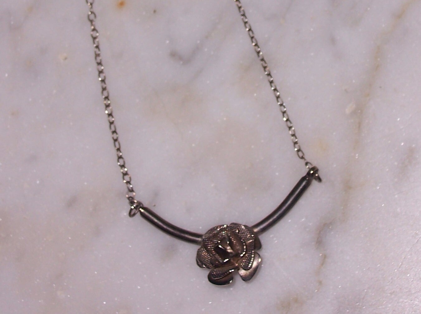 Dainty Silver Color Necklace w/ Bar & Rose Flower – 15″ chain – No mark #N322