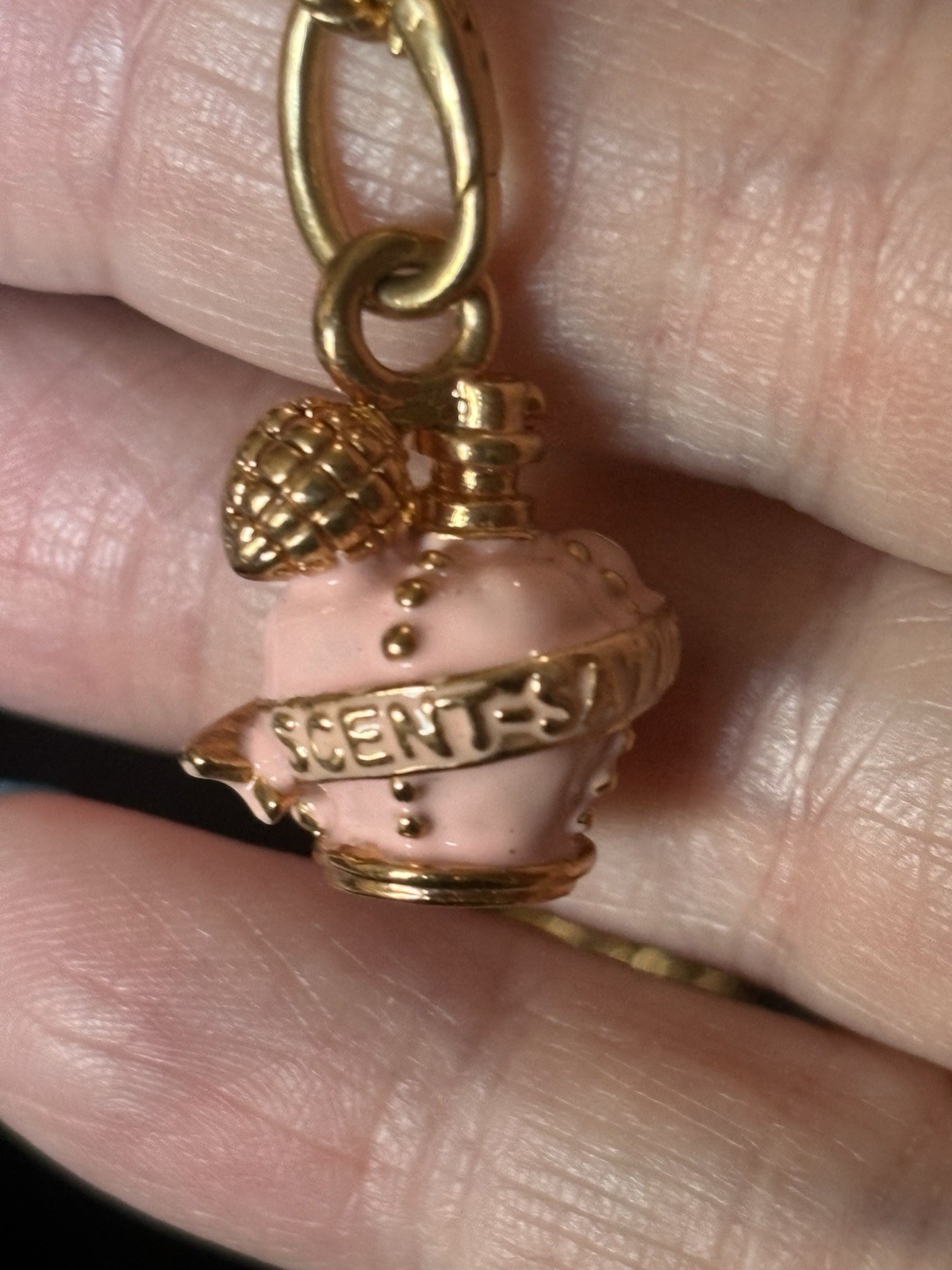 8” Gold Toned MK Bracelet With A Perfume Bottle Charm Reads Scentsational (11)