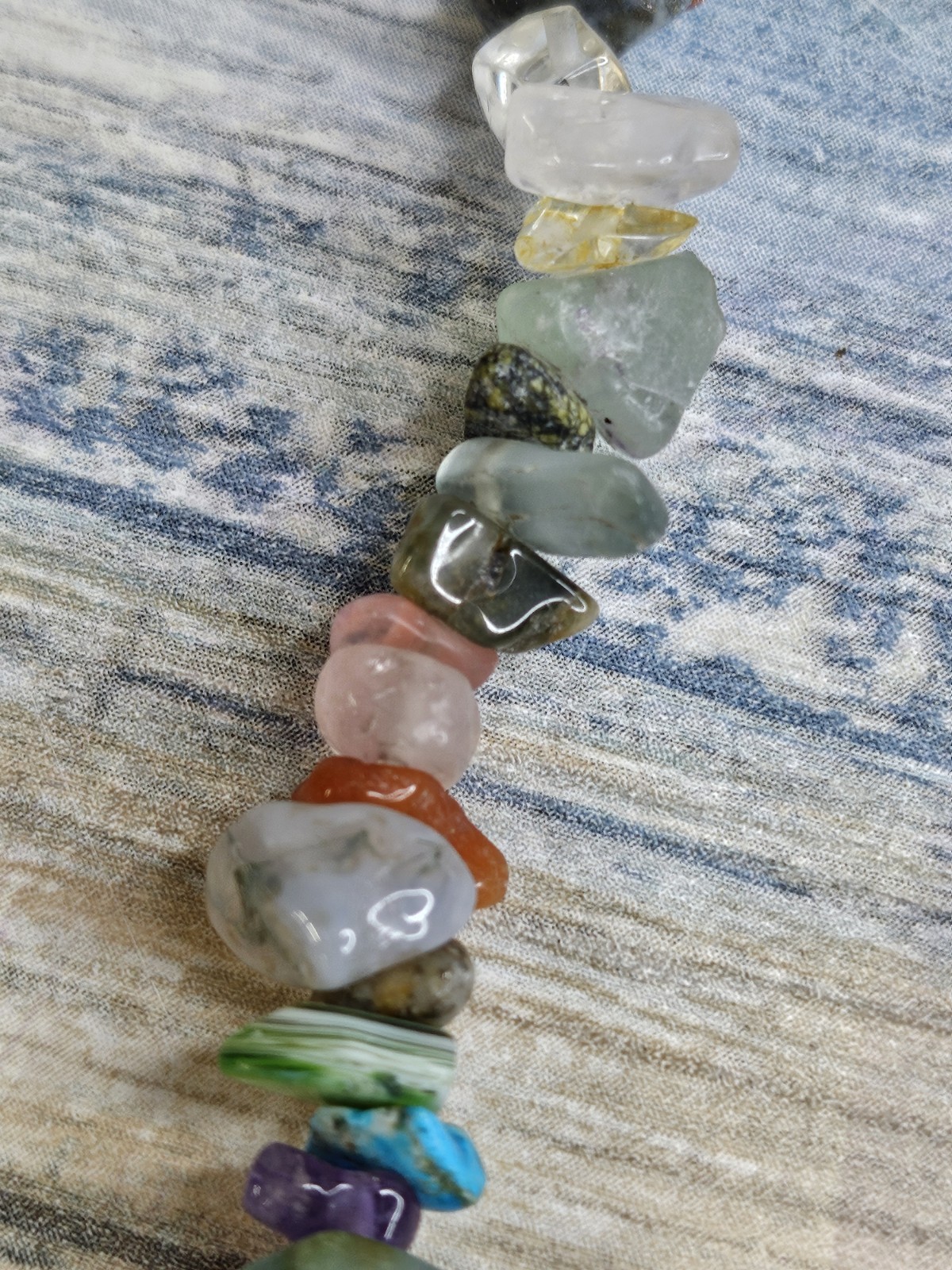 Semi-precious Stone Chips Necklace 16″ Colorful Natural