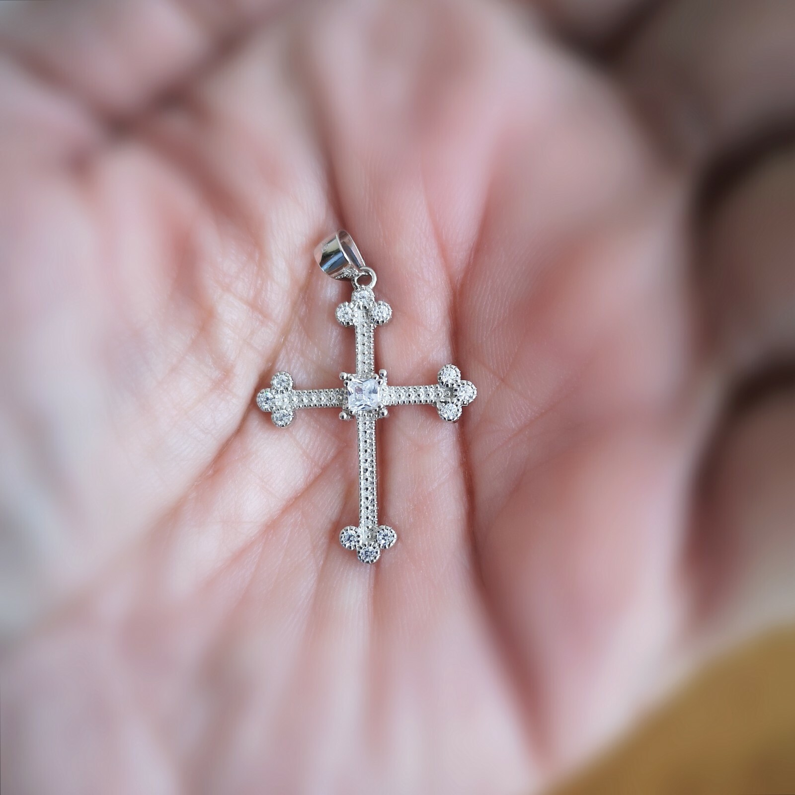 14K White Gold Finish 1/2 Ct Cross Pendant Diamond Necklace for Women’s Men’s