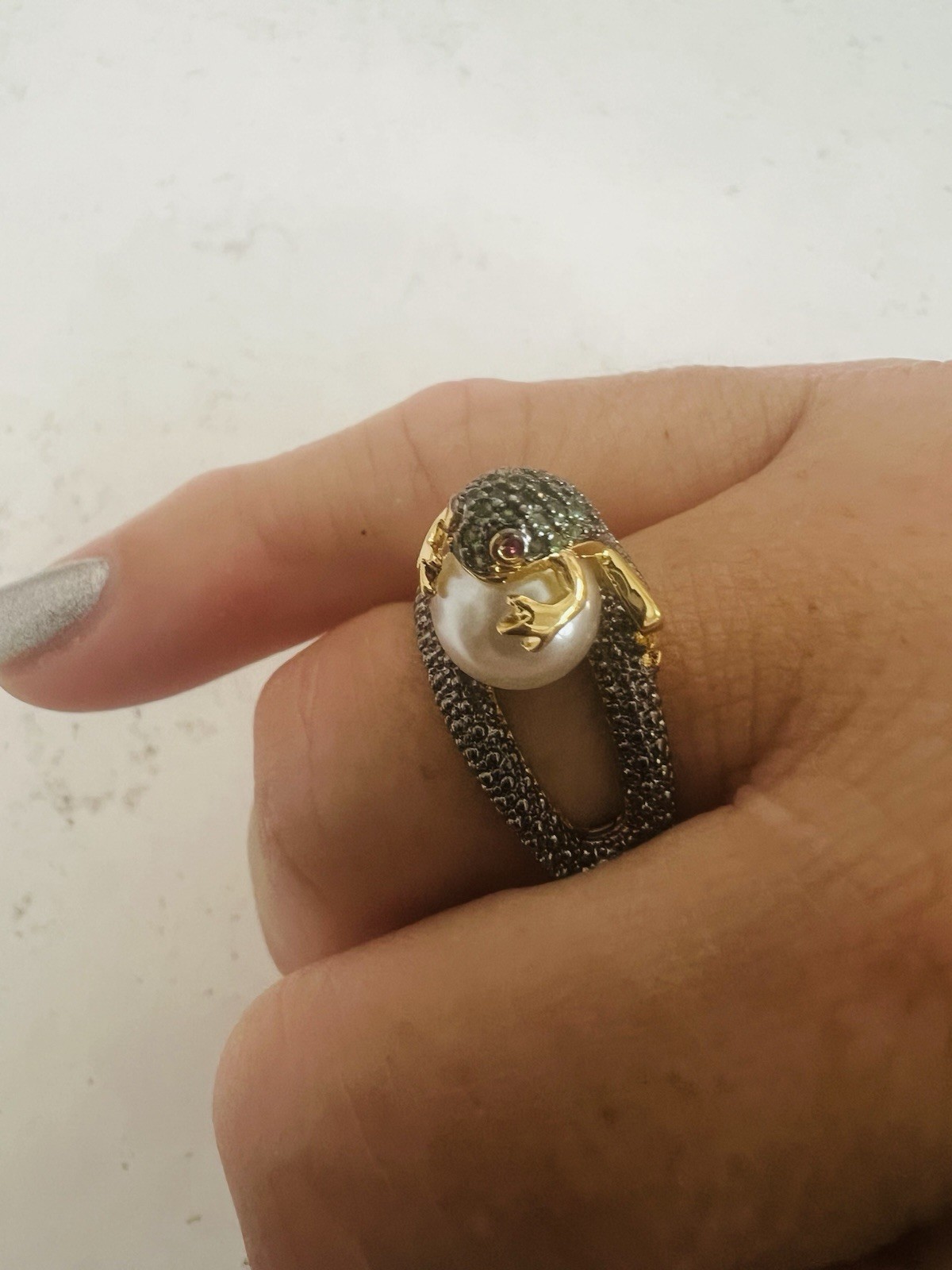 Gold Tone Frog Cocktail Ring Simulated White Pearl & Green/Blue Crystal Size 7
