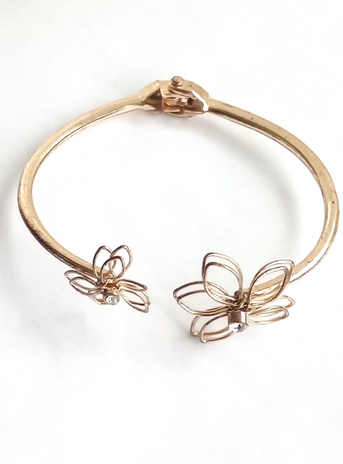 Flower Hinged Bangle Bracelet Modernist Minimalist Open Work Rose Gold Tone 6-8