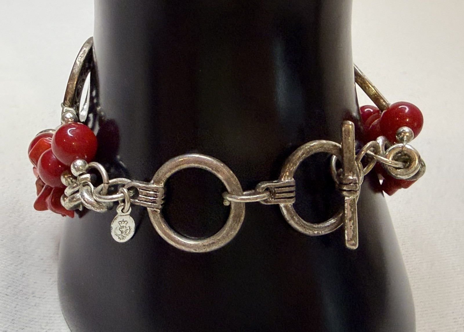 Signed Chico’s Multi Strand Red Coral Chip Bead Toggle Bracelet Silver Tone 8″