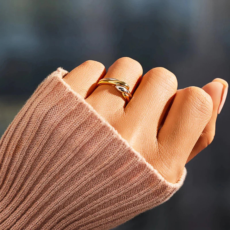Twist Ring Two Tone Brass Geometric Smooth Wedding Band Womens Jewelry