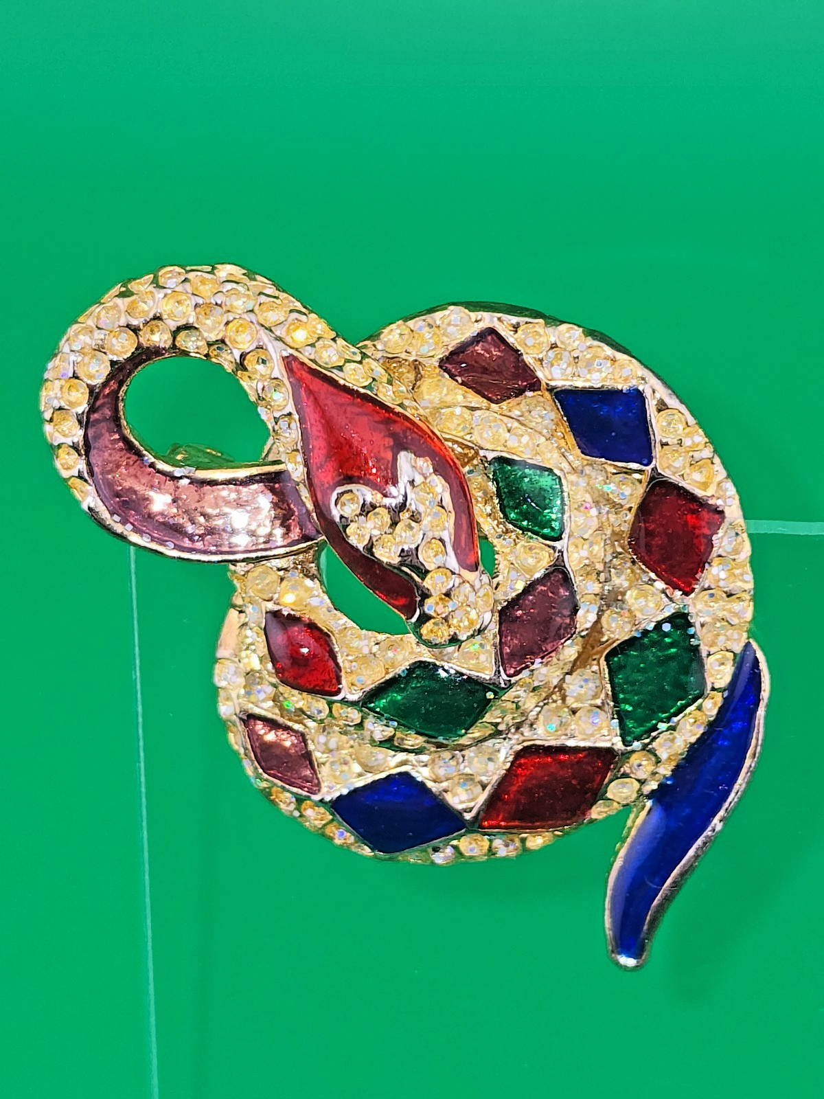 Snake Colored Stones Gold Tone Scarf Brooch Vest Pin Coiled Serpent Reptile