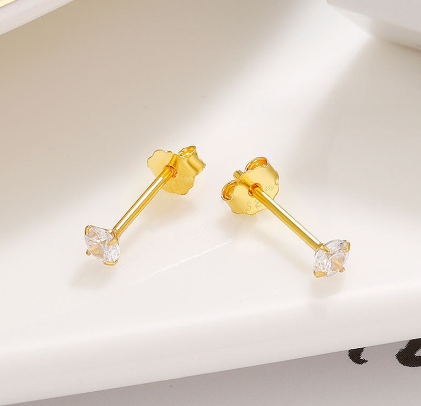 925 Sterling Silver Gold-Plated Round Cubic Zirconia Clear CZ Stud Earrings