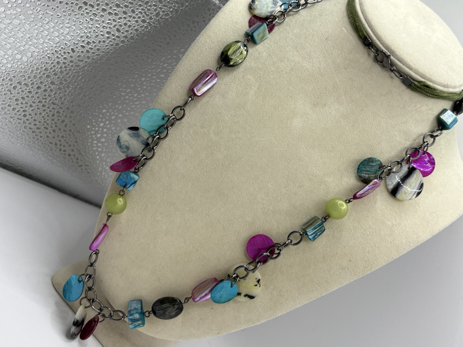 Colorful Multicolored MOP And Acrylic Beaded Necklace Gun Metal Gray & Leather