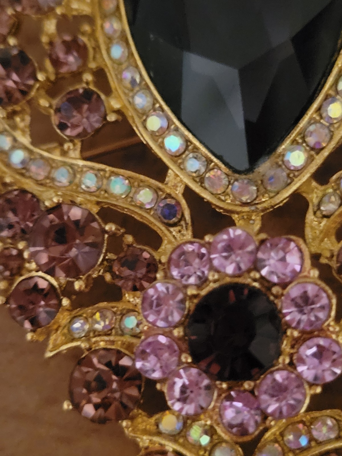 Stunning Purple Big 4″ Rhinestone Flower Teardrop Brooch All Occasion Pin P220-6