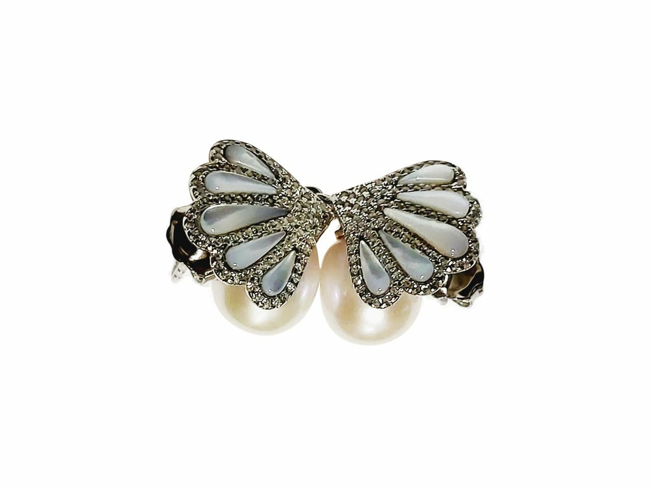925 Sterling Silver Shell-Designed Natural Pearl Earrings 0.96 Inches