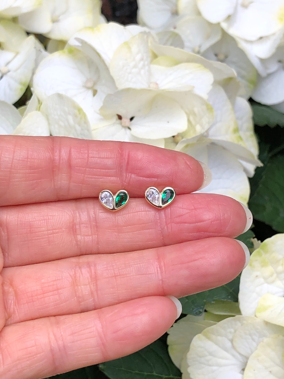 925 Sterling Silver Green White CZ Heart Stud Earrings Women Girls 7.8mm Tiny